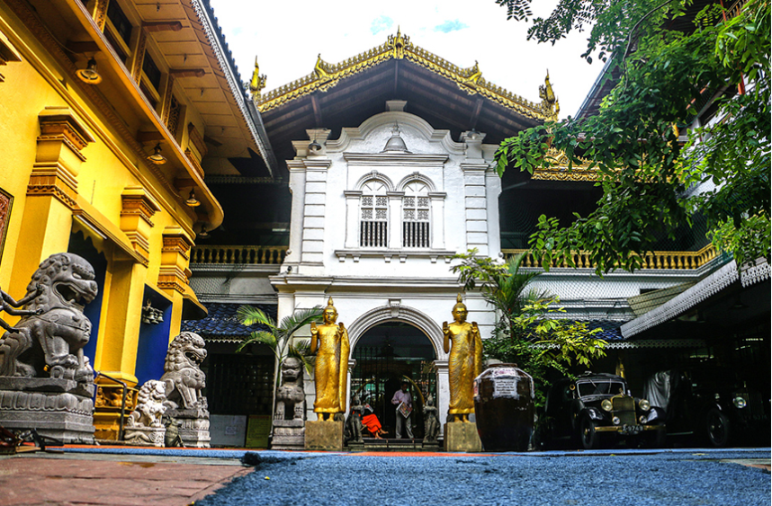 Gangaramaya Temple